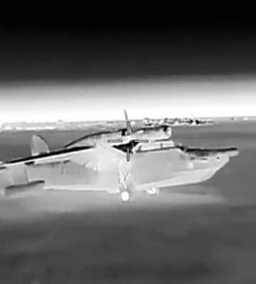 Вперше в історії. Дрони ГУР спалили в окупованому Криму одразу два російські літаки-амфібії Бе-12 Чайка