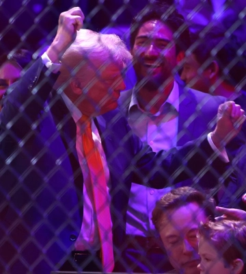 Трамп объявил турнир UFC в Белом доме: Конор Макгрегор готовится выйти на ринг 