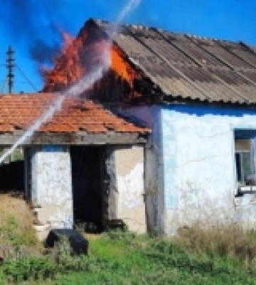 На Миколаївщині за добу сталося14 пожеж: одна з них внаслідок ворожого обстрілу