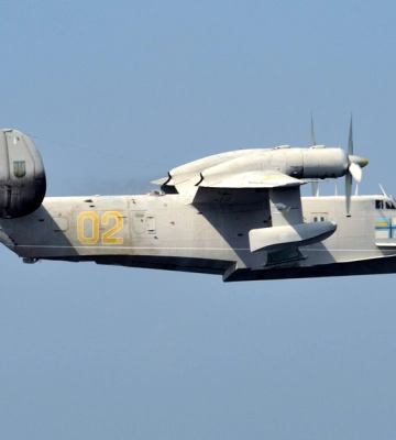Спецпризначенці ГУР уразили три гелікоптери Мі-8 та російську РЛС в окупованому Криму (відео)