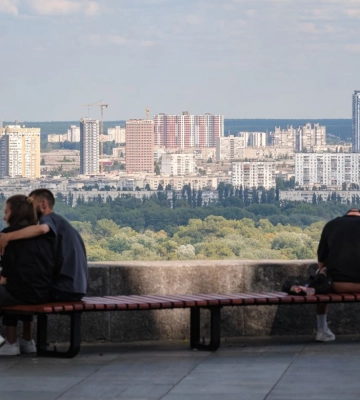 Українці, що повертаються з Польщі, отримуватимуть допомогу: деталі