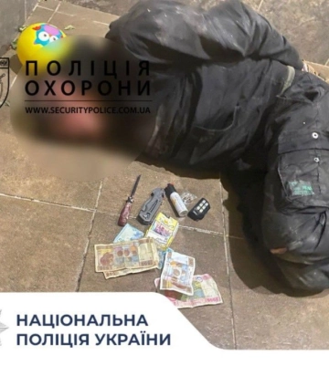 У Кропивницькому чоловік вдерся у чужий будинок