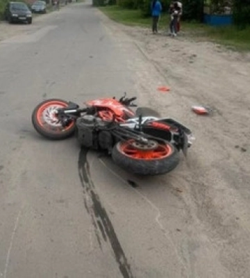 У Луцьку патрульні зупинили неповнолітнього мотоцикліста