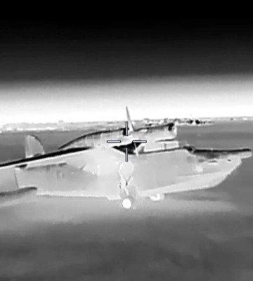 Бійці ГУР вперше в історії спалили два ворожі літаки-амфібії Бе-12 «Чайка»
