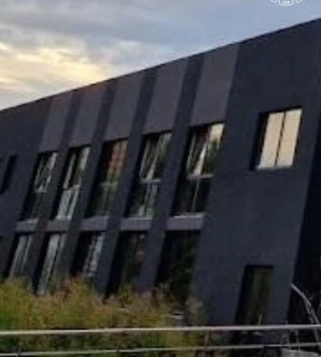 У Києві підприємець самовільно звів двоповерхову будівлю, прокуратура оскаржує право власності