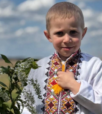 Бореться з м’язовою дистрофією Дюшенна: Луцьку відбудеться благодійний концерт, щоб врятувати життя 5-річного Матвія