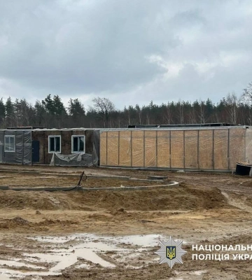 Директор компании присвоил почти 4 млн грн, выделенных на модульные дома в Киевской области