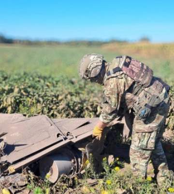 На Чернігівщині знешкодили бойові частини двох російських дронів