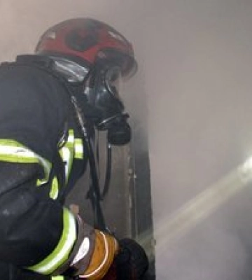 В Ужгороді горіла квартира у багатоповерхівці- подробиці від рятувальників