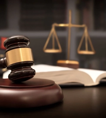 Нерухомість вартістю понад 3,2 млн грн: САП вимагає визнати необґрунтованими активи головного митника Звягінцева