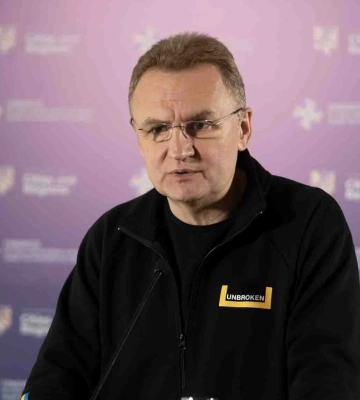 Садовый назвал двух вип-чиновников, после встречи с которыми в его кабинете нашли "прослушку"