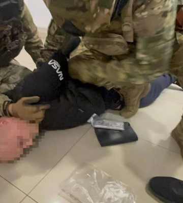 Экс-правоохранителя задержали в Харькове: что он обещал за $14 тысяч