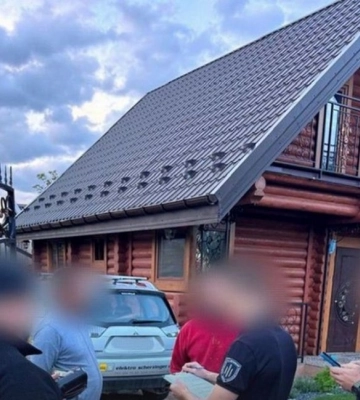 На Львівщині троє військових будували приватний будинок командиру в/ч