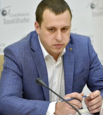 Кам'янське водосховище поповниться 39 тоннами риби, оголошено тендер
