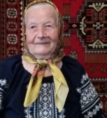91-річна бабуся з Волині щодня молиться за воїнів і невтомно піклується про свою родину