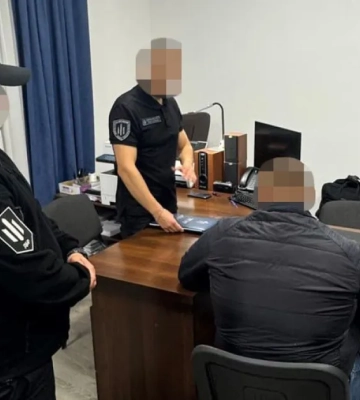 Командир військової частини Рівного будував собі маєток руками підлеглих