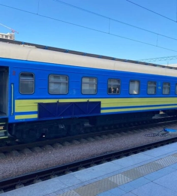 Квитки на потяги зникають миттєво: кому не дістанеться місце цього літа