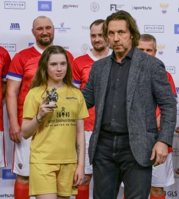 Легендарний футболіст збірної Росії потрапив до бази «Миротворця»: що він вчинив