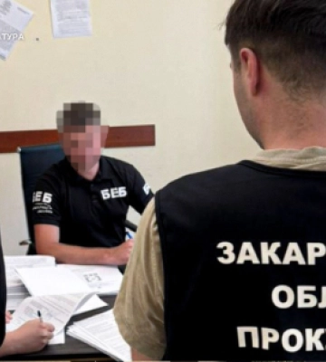 На ремонті шкіл в Ужгороді «зігрілися» на 1,7 млн грн: посадовцю міськради та підприємцю повідомили про підозру