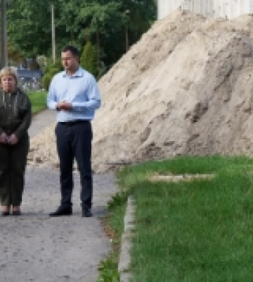 Укриття і термомодернізація: голова Волинської ОДА проінспектував два ліцеї Ратного