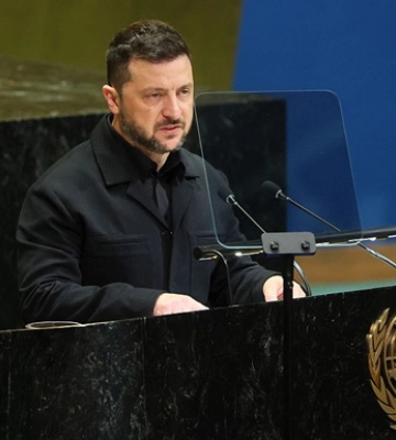 Зеленский оценил удары по оккупантам в Крыму