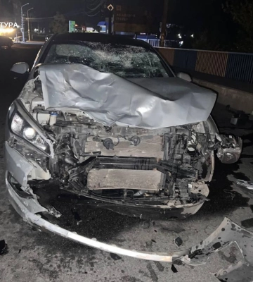 На Дніпропетровщині поліцейський за кермом власної автівки збив неповнолітнього скутериста