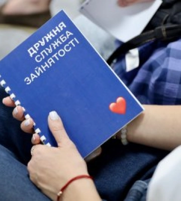 У Миколаєві відкрили робоче місце для оформлення грантів підприємствами Херсонщини
