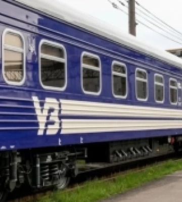 Пасажири поїзда Одеса-Харків потрапили під обстріл