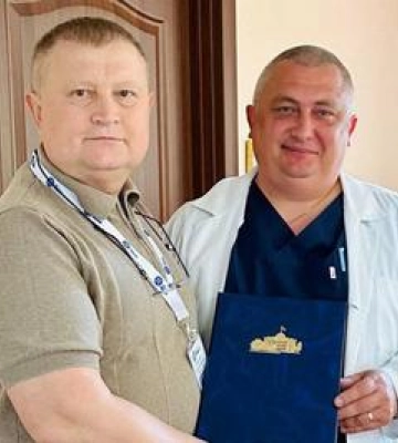 Полтавський лікар-анестезіолог отримав нагороду від комітету Верховної ради України