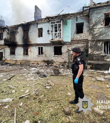 Россияне ударили КАБом по жилому сектору Константиновки: есть жертвы