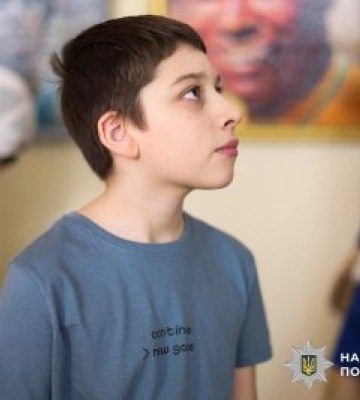 «Зірки світового футболу» — виставка, що грає на полі справжніх емоцій: у Миколаєві поліцейські психологи влаштували екскурсію&amp;hellip;