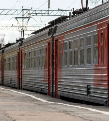 Куди поїхати на вихідні? Три мальовничі міста Львівщини, до яких можна доїхати електричкою