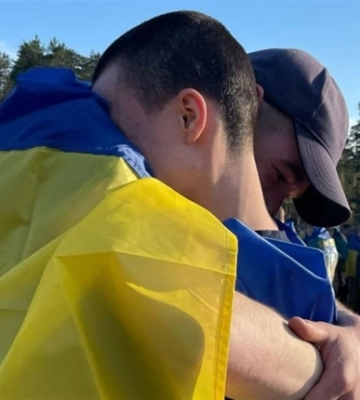 До рідного села повернувся захисник із Рівненщини, який провів у полоні понад 3 роки