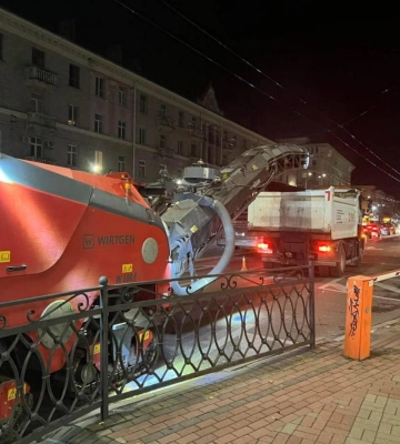 Біля рівненського драмтеатру сьогодні знову буде ускладнений рух