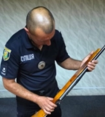 Автомати, револьвери та гвинтівки: на Полтавщині громадяни задекларували 414 одиниць вогнепальної зброї