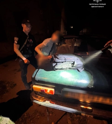 Угнав легковик під час тест-драйву: в Одесі затримали підозрюваного 