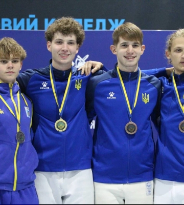 Миколаївські спортсмени – призери та переможці юніорського чемпіонату України з фехтування