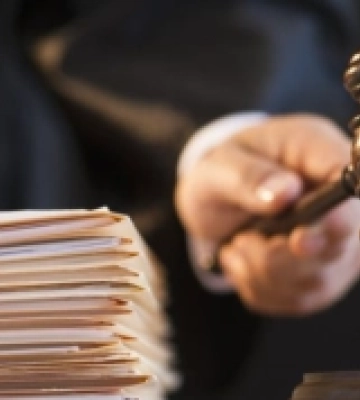 Суд змусив власника нерухомості заплатити Луцькій громаді за землю