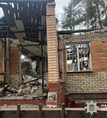 Окупанти обстріляли Донеччину: ворог пошкодив понад 30 будинків 