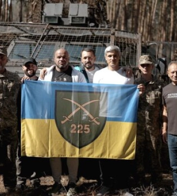 350 миссий на передовую и тысячи спасенных жизней: как Валерий Дубиль помогает фронту и медикам