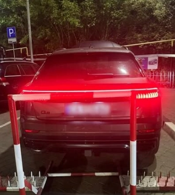 Житель Черкащини хотів виїхати за кордон на позашляховику, який був у міжнарожному розшуку