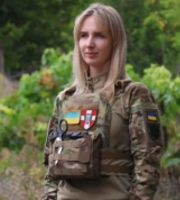 «Робота медика в зоні бойових дій вимагає максимальної концентрації», – санінструкторка «Сталевої Сотки»