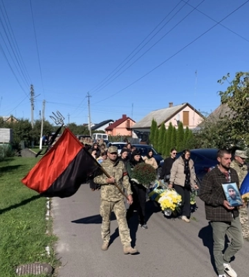 У Ківерцях попрощалися із бійцем Ігорем Бомазюком 