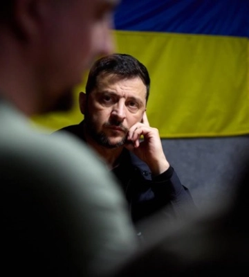 Зафіксовано, ймовірно, угорські дрони - Зеленський
