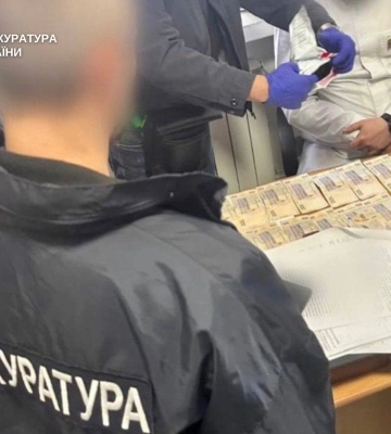 Завідуючого Волинської психлікарні та його пособника судитимуть за підробку документів