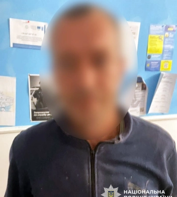 Систематично тиранив співмешканку - на Хмельниччині повідомлено про підозру домашньому насильнику