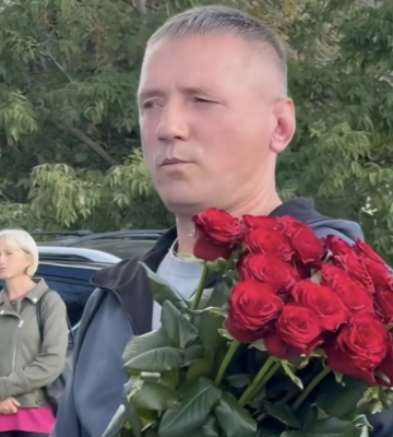 На Волині зустріли звільненого з полону військовослужбовця Василя Кулачука 