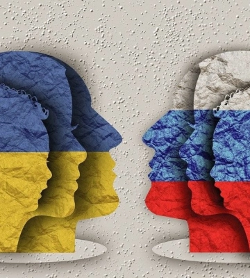 Унаслідок атаки російських дронів на Запорізьку область є поранені, пошкоджені будинки та заклади освіти (Відео)