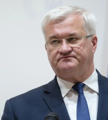 Зафіксовано, ймовірно, угорські дрони - Зеленський