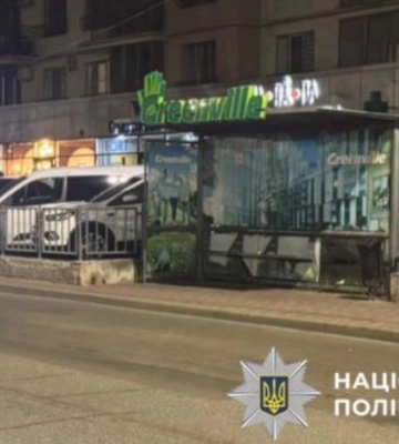 У Львові розшукують водія маршрутки, який травмував пенсіонерку